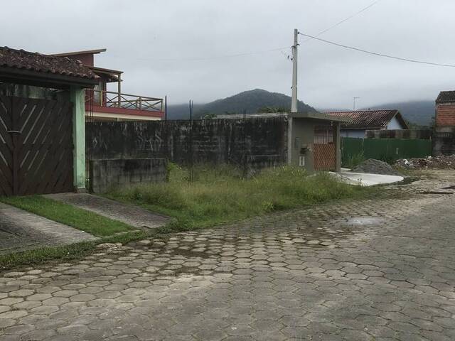 Terreno para Venda em Caraguatatuba - 4