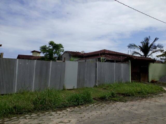 Terreno para Venda em Caraguatatuba - 4