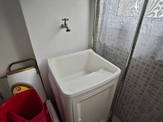 Apartamento para Venda em Caraguatatuba - 5